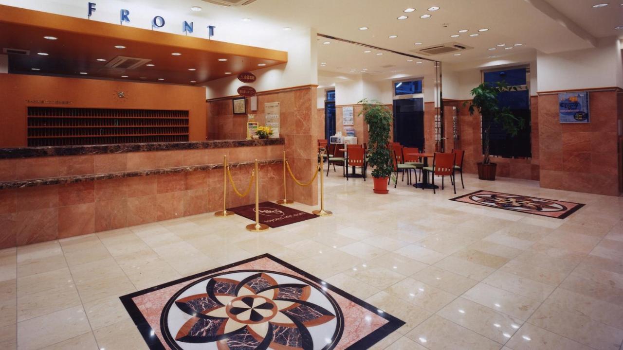 Toyoko Inn Tokyo Ikebukuro Kita-Guchi No.1 Bagian luar foto