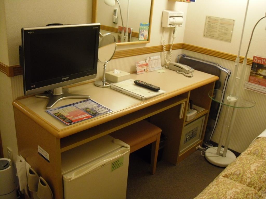 Toyoko Inn Tokyo Ikebukuro Kita-Guchi No.1 Bagian luar foto